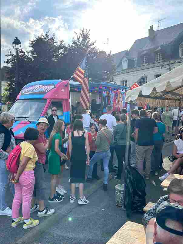 Vidéo de privatisation de camion américain food truck pour événement en Sarthe