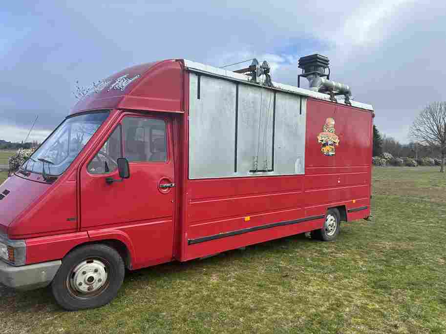 Privatisation food truck pour événement familial à Marçon